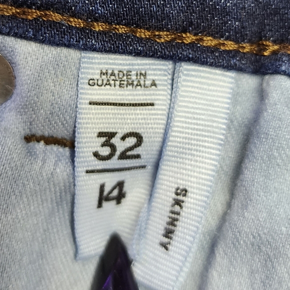 Loft - Picture 2 of 6